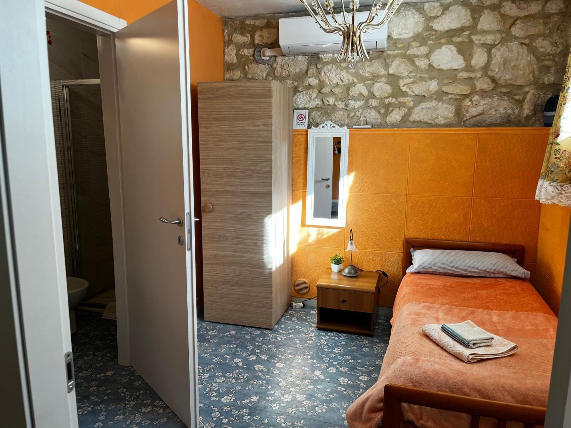 Villa Angelina Via Barana 8 — Photos 1